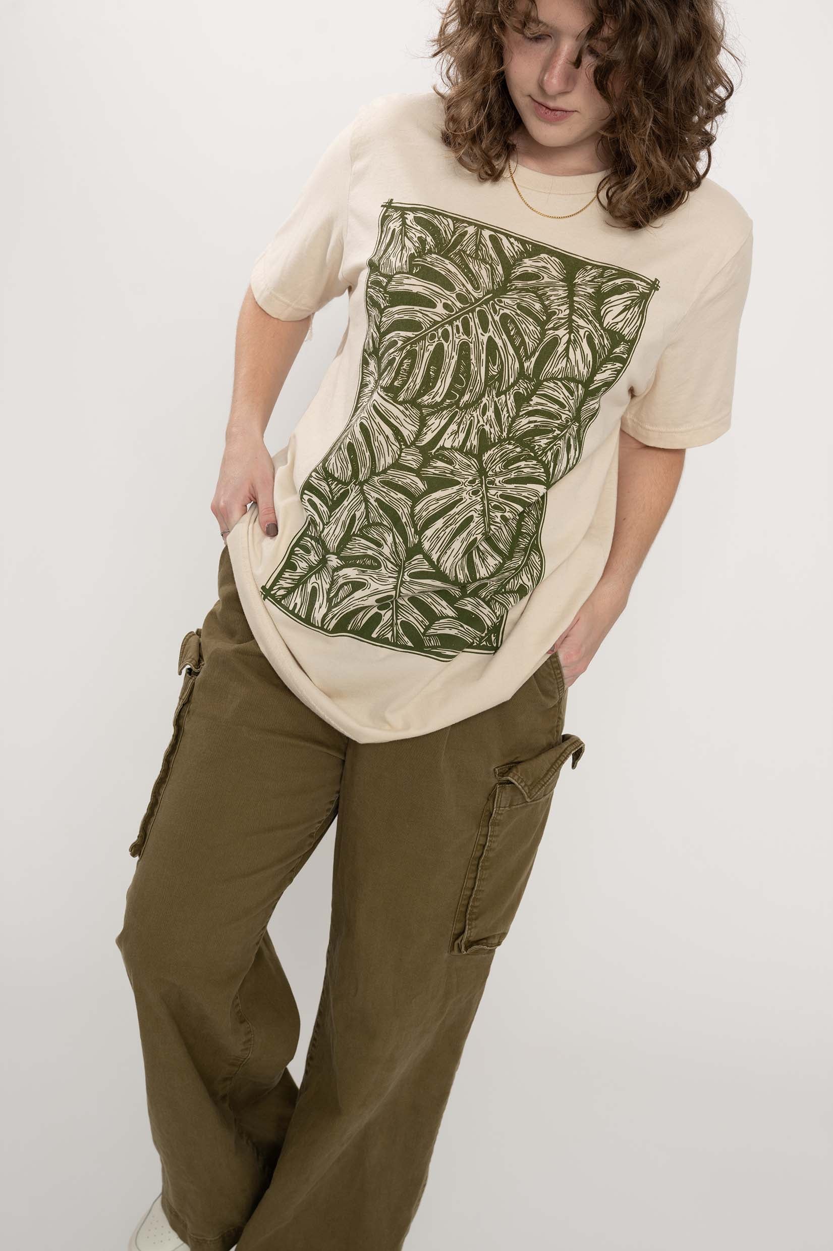 Monstera T-Shirt